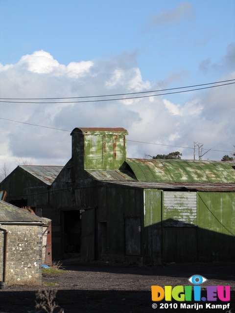 SX12426 Green metal farm buildings near Ewenny Priory